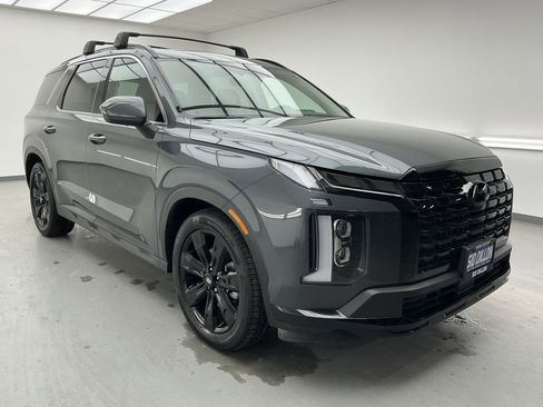 Used 2023 Hyundai Palisade XRT image 3