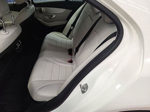 Used 2016 Mercedes-Benz C 300 4MATIC Sedan image 10