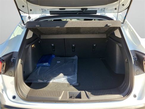 New 2026 Chevrolet Trax LT image 11