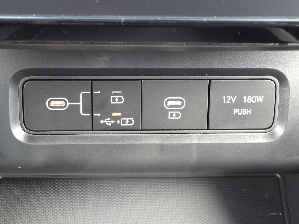 New 2026 Hyundai Tucson Limited AWD/4WD image 13
