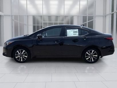New 2025 Nissan Versa SV w/ Trunk Package