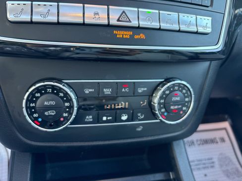 Used 2017 Mercedes-Benz GLS 550 4MATIC image 17