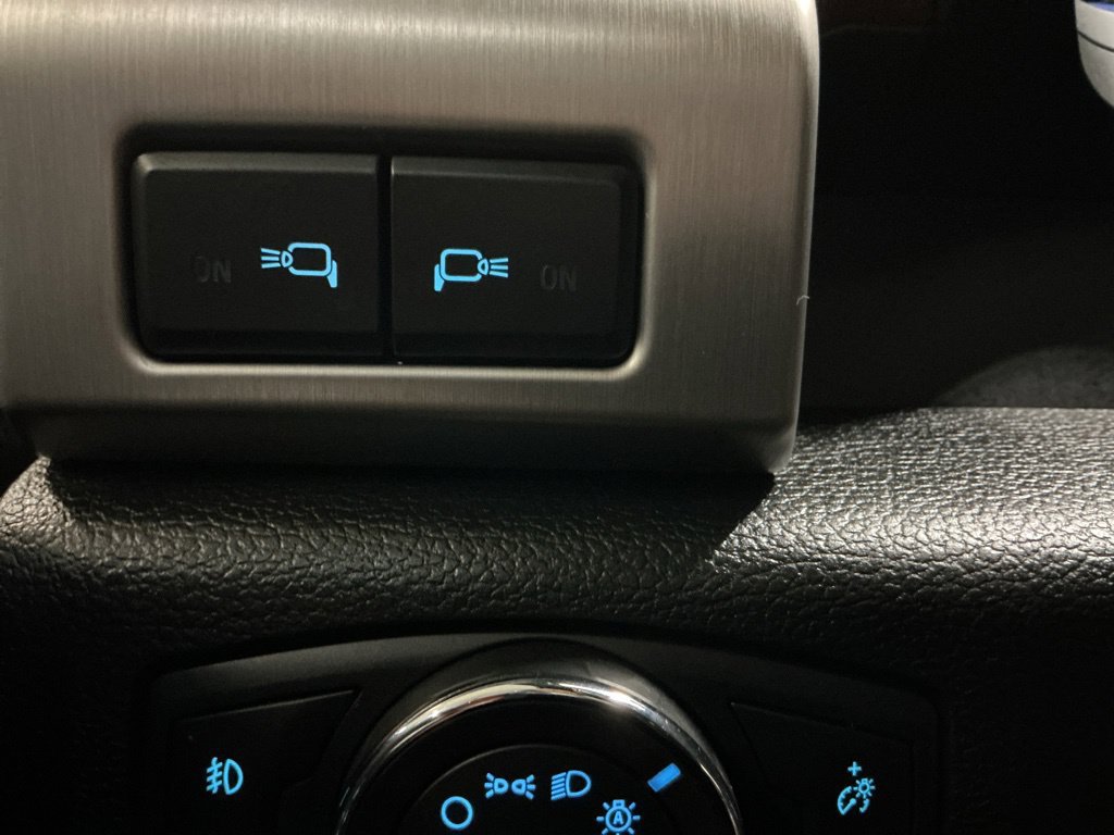 Used 2019 Ford F250 Platinum w/ Platinum Ultimate Package AWD/4WD image 30