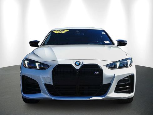 Used 2025 BMW M440i RWD image 2