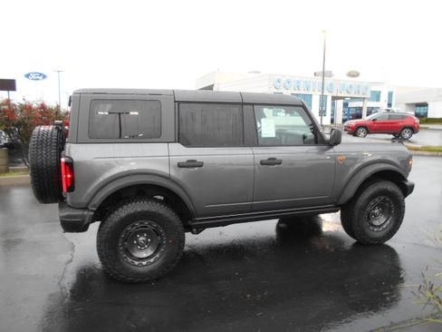 New 2025 Ford Bronco Badlands w/ Sasquatch Package image 33