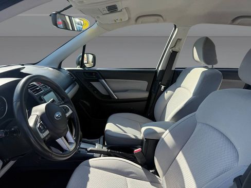 Used 2018 Subaru Forester 2.5i w/ Alloy Wheel Package AWD/4WD image 13