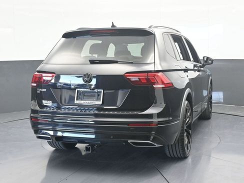 Used 2020 Volkswagen Tiguan SE R-Line image 5