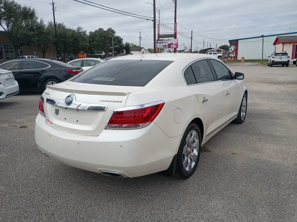 Used 2013 Buick LaCrosse Premium w/ Driver Confidence Package FWD image 5