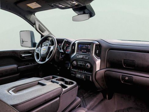 Used 2024 Chevrolet Silverado 2500 Custom w/ Custom Convenience Package AWD/4WD image 13