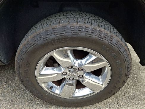 Used 2018 RAM 1500 Big Horn AWD/4WD image 6