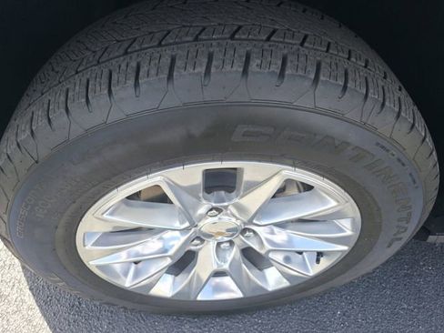 Used 2024 Chevrolet Tahoe Premier image 10