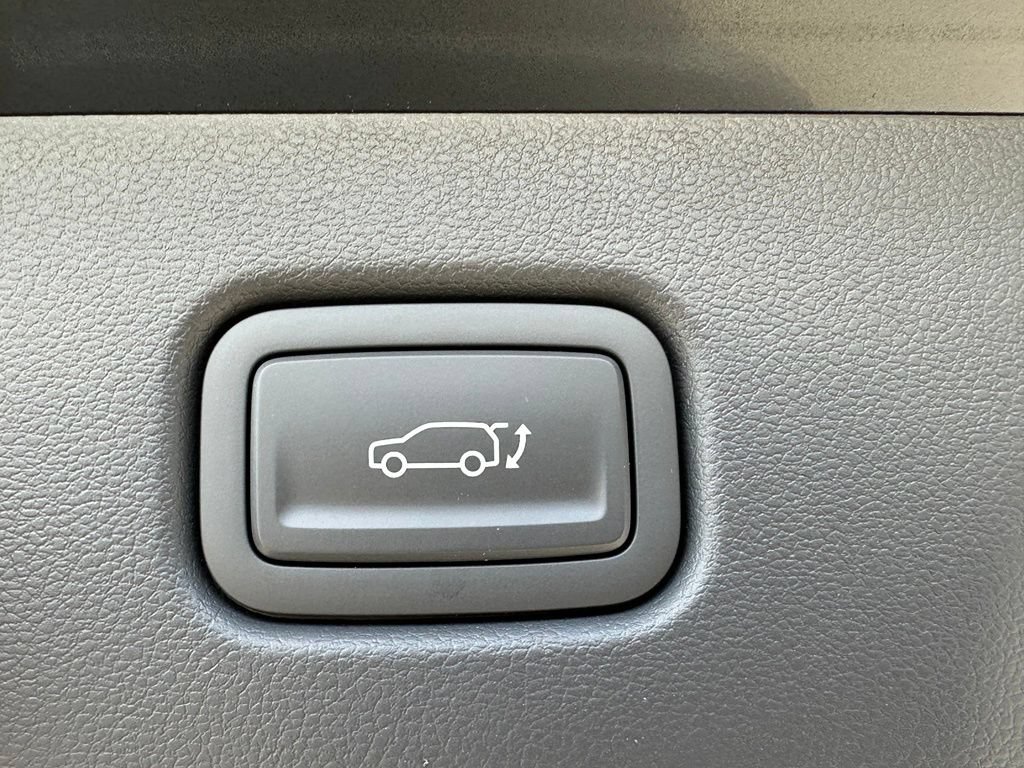 New 2026 Hyundai Kona Limited AWD/4WD image 24
