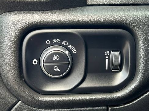 Used 2025 RAM 2500 Tradesman AWD/4WD image 20