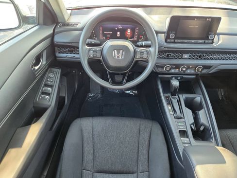 Used 2025 Honda Accord LX image 13