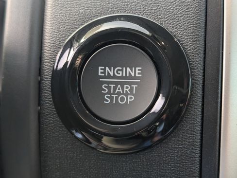 New 2026 Ford Expedition Active image 28