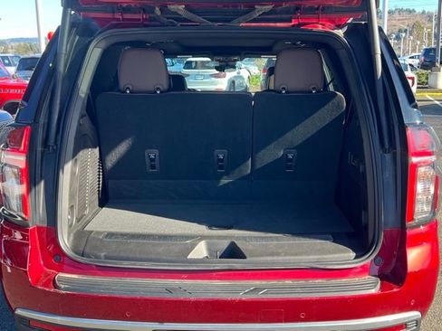 Used 2023 Chevrolet Tahoe High Country image 13