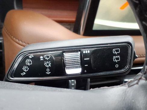 Certified 2022 Lincoln Nautilus Reserve image 26