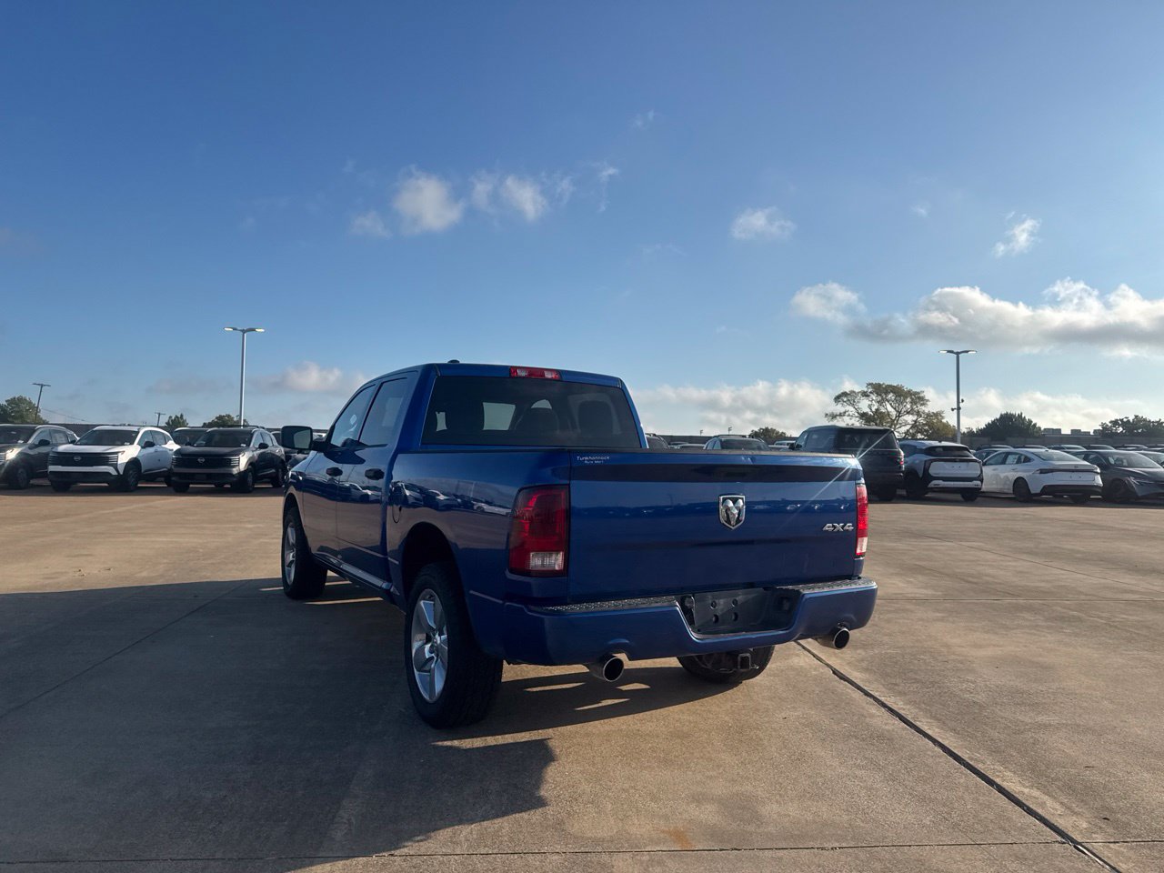 Used 2019 RAM 1500 Express w/ Express Value Package AWD/4WD image 24