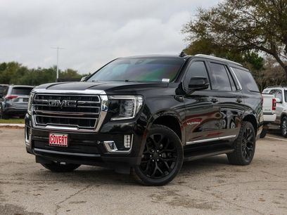 Used 2022 GMC Yukon SLT w/ SLT Premium Package