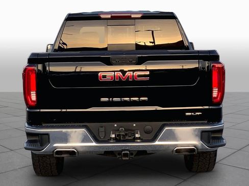 Used 2023 GMC Sierra 1500 SLT w/ SLT Premium Package AWD/4WD image 5