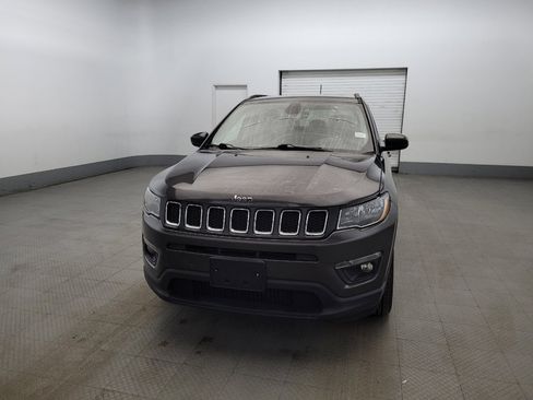 Used 2019 Jeep Compass Latitude w/ Popular Equipment Group image 15
