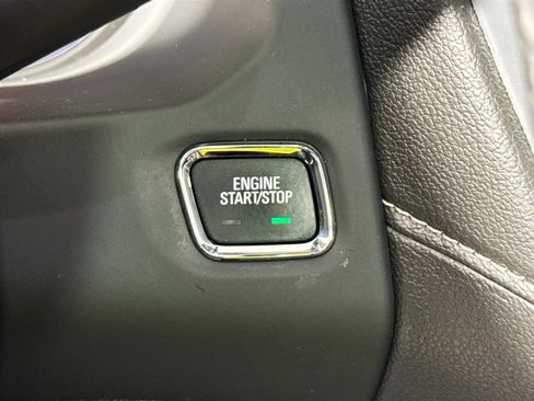 Used 2019 GMC Acadia SLE w/ Driver Alert Package I image 16