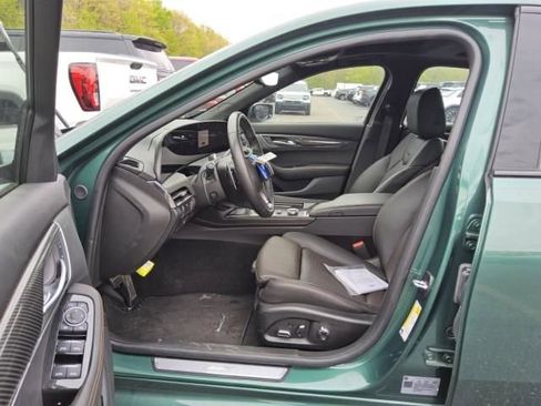 Certified 2025 Cadillac CT5 V RWD image 3