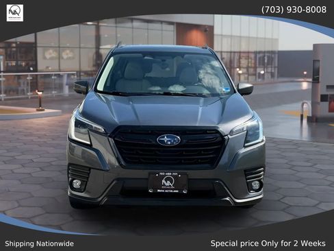 Used 2024 Subaru Forester Premium AWD/4WD image 3