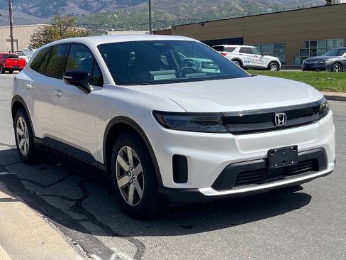 Used 2024 Honda Prologue EX image 6