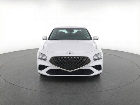 Used 2025 Genesis G70 2.5T image 2