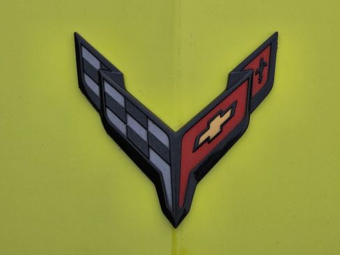 Used 2022 Chevrolet Corvette Stingray Preferred Cpe w/ Z51 Performance Package RWD image 42