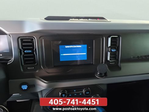 Used 2023 Ford Bronco Black Diamond AWD/4WD image 17
