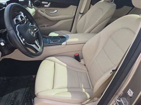 Used 2021 Mercedes-Benz GLC 300 image 16