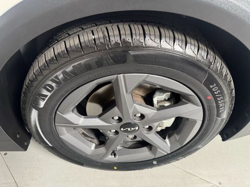 Used 2025 Kia K4 FWD image 12