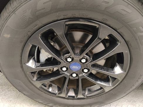 Used 2020 Ford Escape SE Sport image 31