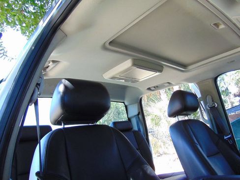 Used 2013 GMC Sierra 3500 Denali image 30