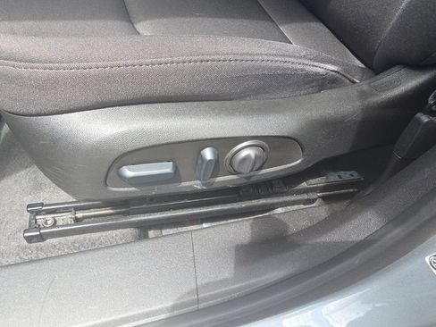 Used 2024 Chevrolet Malibu LT FWD image 10