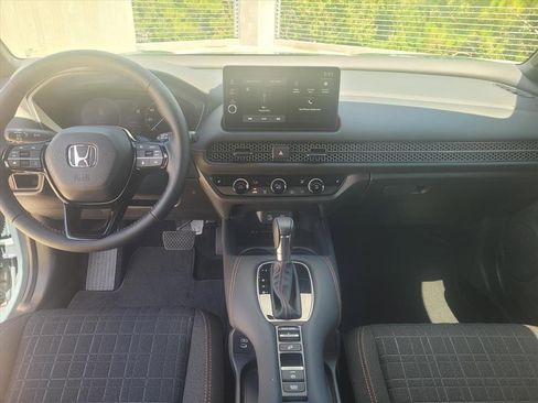 New 2026 Honda HR-V Sport image 9