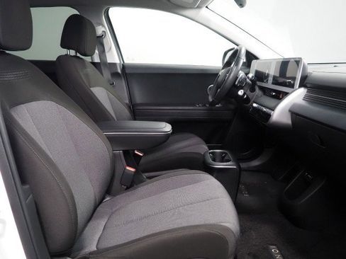 Used 2024 Hyundai Ioniq 5 SEL image 14