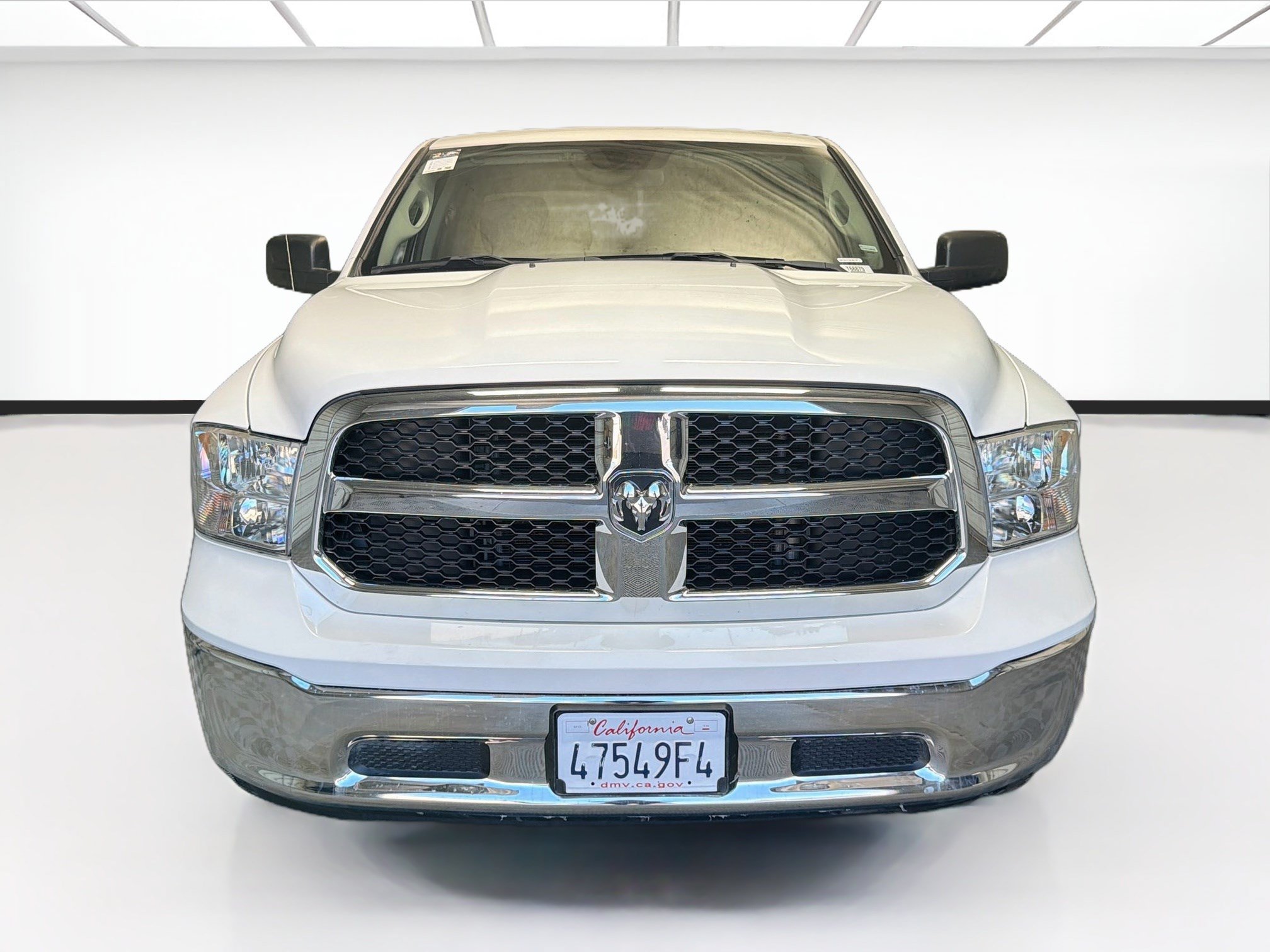 Used 2024 RAM 1500 Classic SLT AWD/4WD image 2