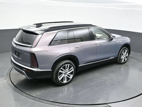 Used 2026 Cadillac Vistiq Luxury AWD/4WD image 54
