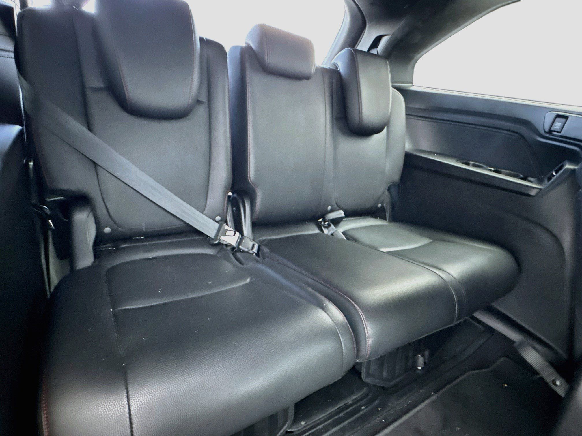Used 2024 Honda Odyssey Sport image 19