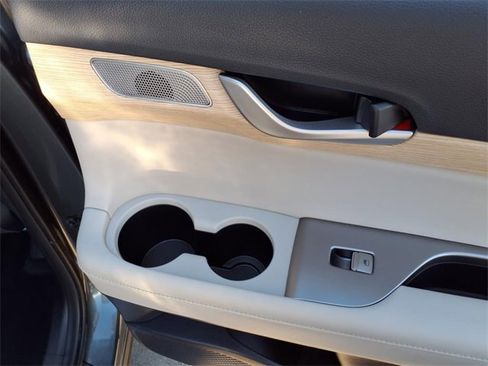 Certified 2023 Hyundai Palisade Limited image 28