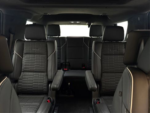 New 2026 Cadillac Escalade Platinum Sport AWD/4WD image 17