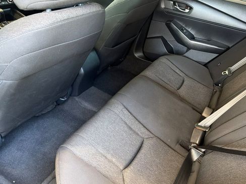 Used 2023 Honda Accord EX image 14