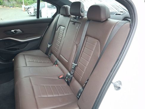 Used 2020 BMW 330i xDrive Sedan w/ Premium Package AWD/4WD image 8