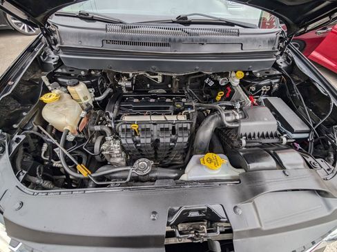 Used 2018 Dodge Journey SE image 10