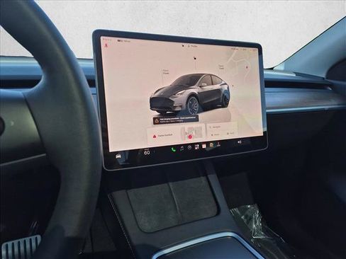 Used 2022 Tesla Model Y Performance AWD/4WD image 15