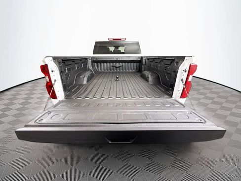 Used 2025 Chevrolet Silverado 2500 LT AWD/4WD image 24