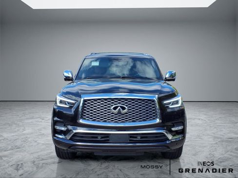 Used 2022 INFINITI QX80 Sensory w/ Cargo Package image 3